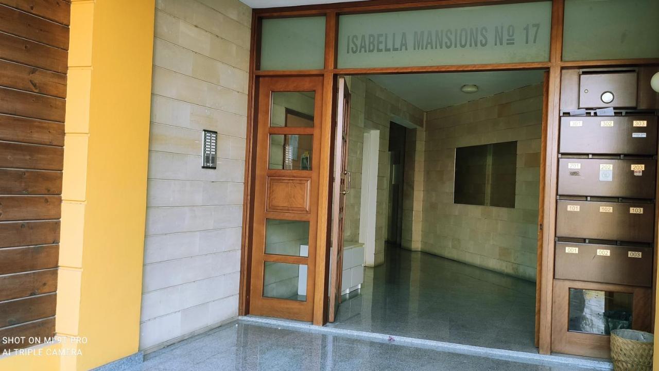 Isabella Modern Flat City Center Nicosia Exterior photo